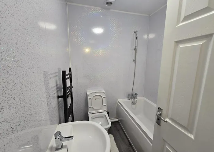 Apartman First Floor Light-up Bristol